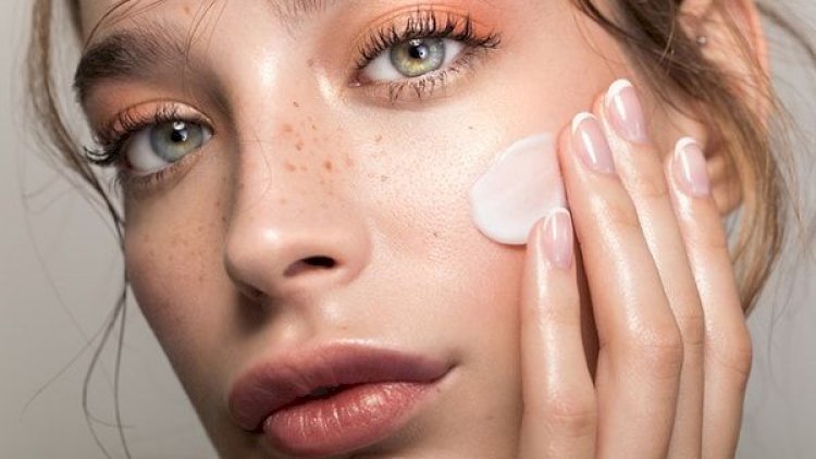 Orqanizmi təmizləyir, həzmi yaxşılaşdırır, dərini qoruyur - Detoksun faydaları