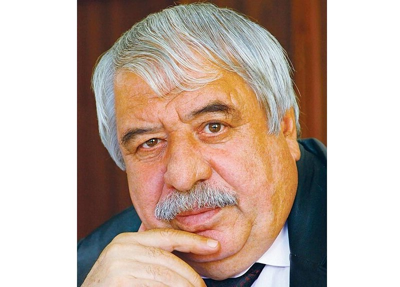 Məhəmməd Əhmədov: Dağlar kimi uca