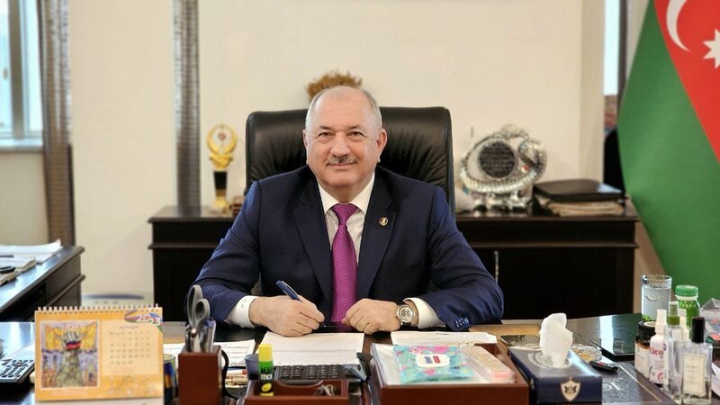 İcra başçısı “TikTok”dakı videoya görə onu məhkəməyə verdi