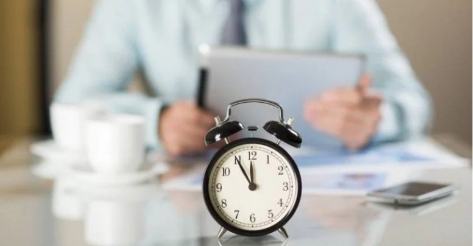 SON DƏQİQƏ: Həftədə 4 gün və 6 saat işləyəcəksiniz - Yalnız bu halda...