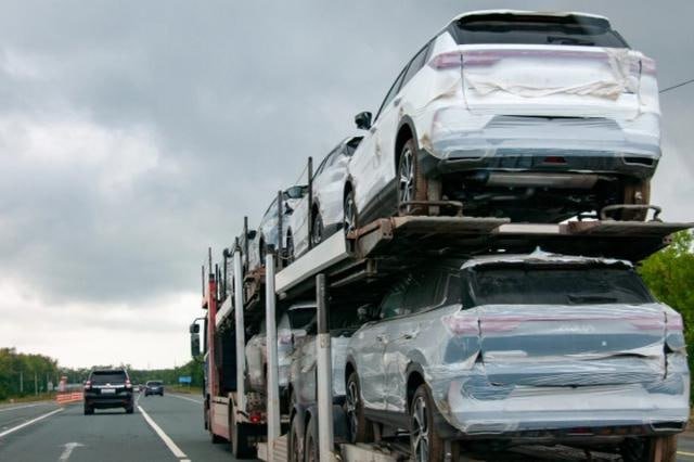 Çindən avtomobil gətirənlərə XƏBƏRDARLIQ – Yanvarın 1-dək sata bilməsələr... – RƏSMİ