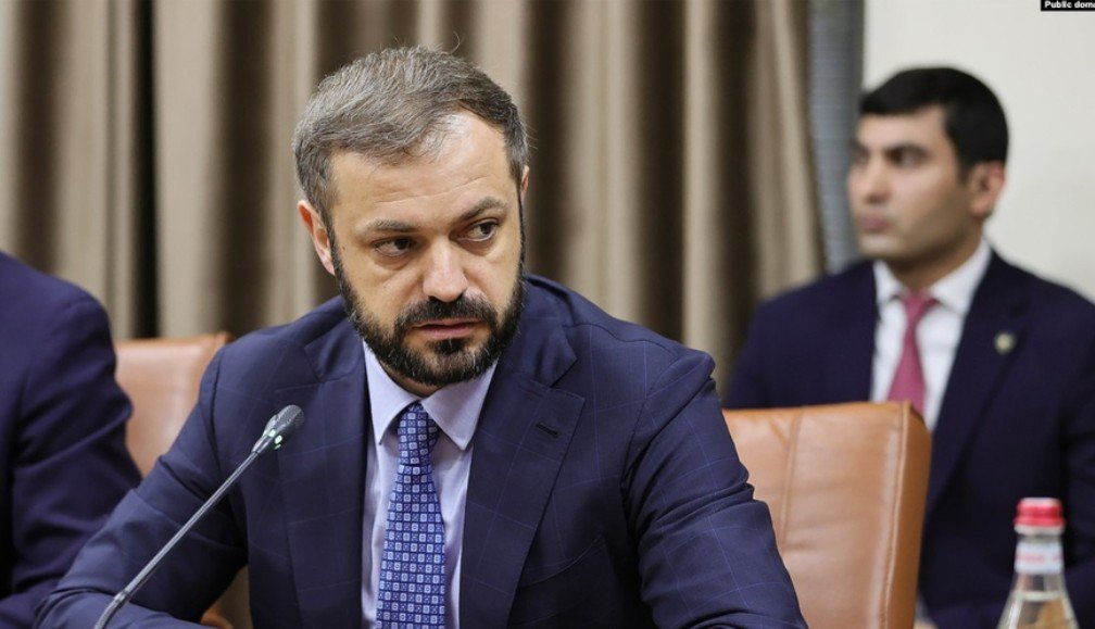 İrəvandan Bakıya açıq mesaj: Quru sərhədi açmağın vaxtıdır