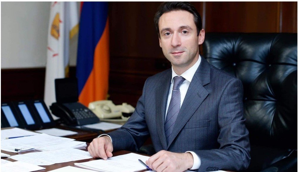 Moskva Paşinyana yeni rəqib tapıb-Ayq Marutyan hardan çıxdı?