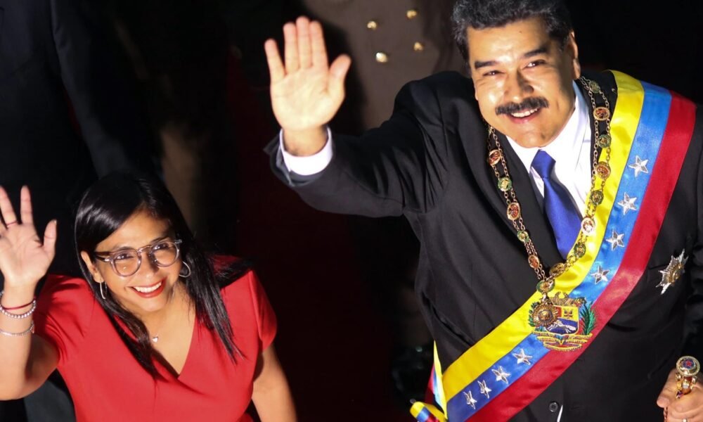 Venesuelanın Vitse-prezidenti: "ABŞ-la işləməyə hazırıq"