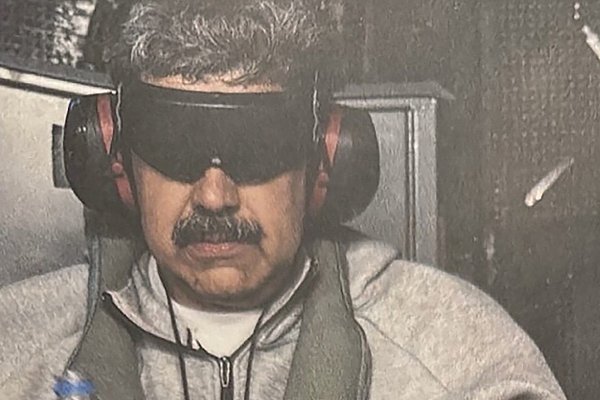 Qidalanması, paltarları, ev heyvanları: ABŞ kəşfiyyatı Maduronu belə izləyib