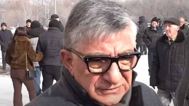 Nefti Azərbaycandan alaq, 100 milyon da cibimizdə qalsın - Sukiasyan