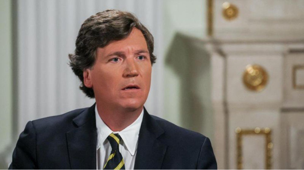 Tramp böyük müharibəyə hazırlaşır – Karlson