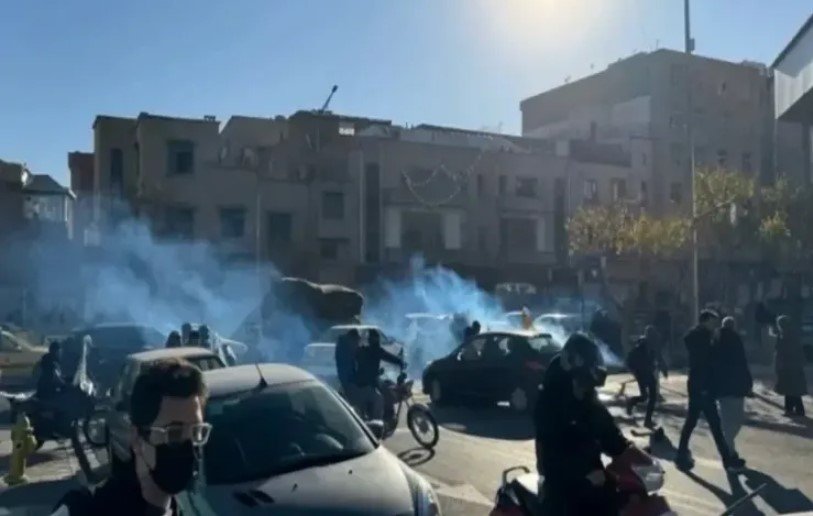 SEPAH İranda qətliam törətdi - HƏSSAS VİDEO