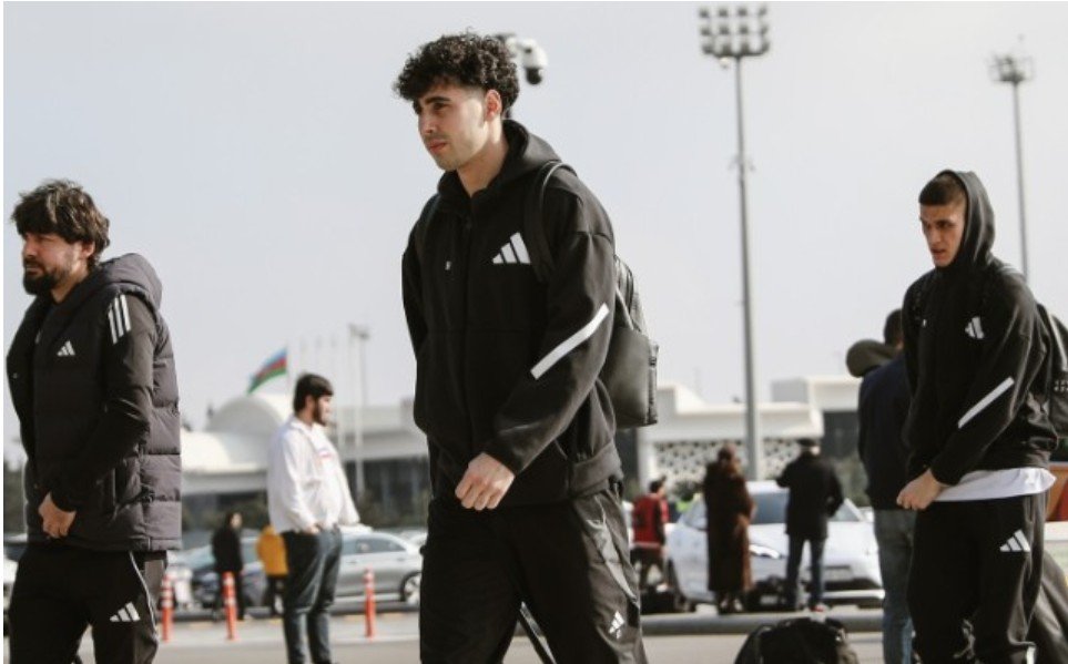 “Qarabağ” İngiltərəyə getdi - FOTOLAR