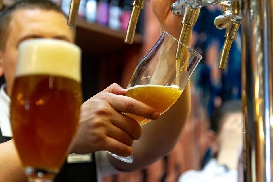 Hər kəsə pulsuz pivə: Trampın ölüm günü üçün kampaniya elan etdilər