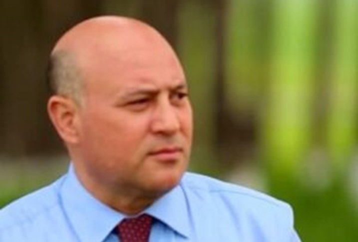 Yolun dili, gecənin rəngi, ilahinin səsi