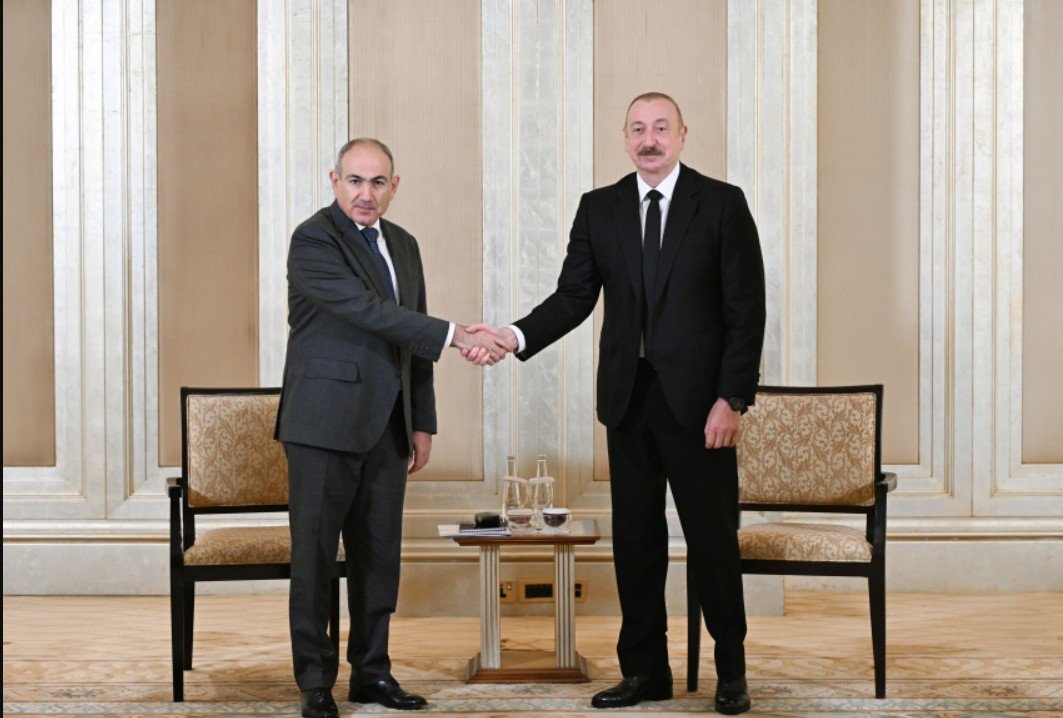İlham Əliyevlə Nikol Paşinyan görüşür