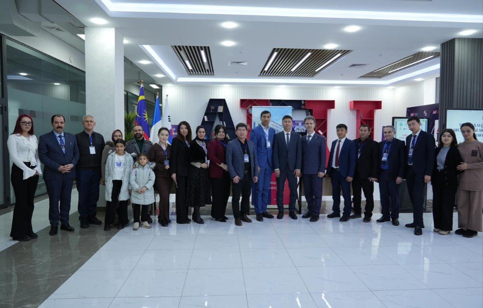 Dosent Faiq Ələkbərli Özbəkistanda beynəlxalq elmi-praktik konfransda iştirak edib