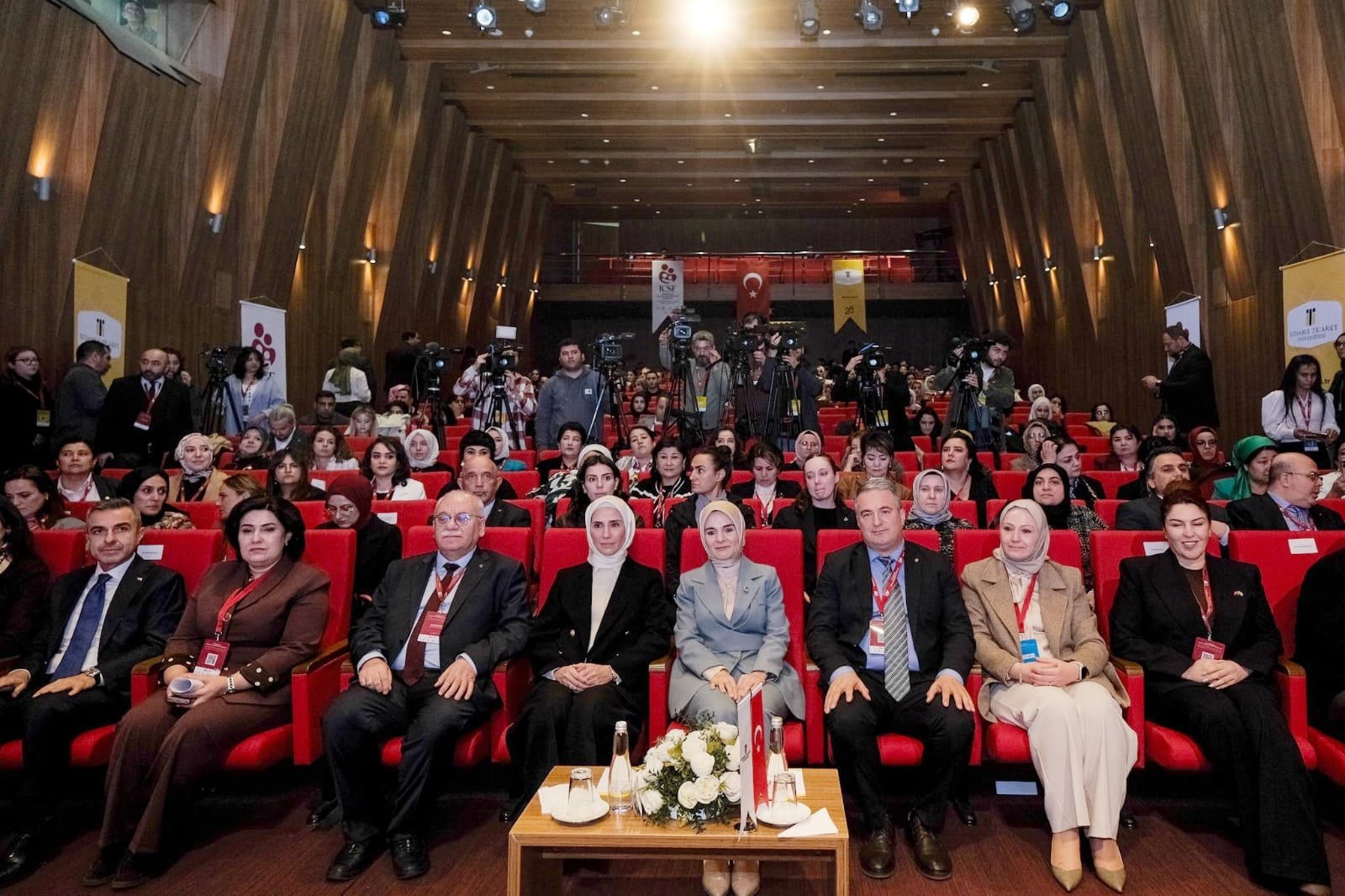 İstanbul Ticarət Universitetində “Ailənin Gücləndirilməsi Beynəlxalq Konfransı” keçirilib
