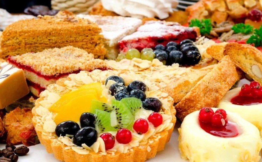 Kolbasadan da təhlükəli məhsul: Hər gün yeyirsiniz...