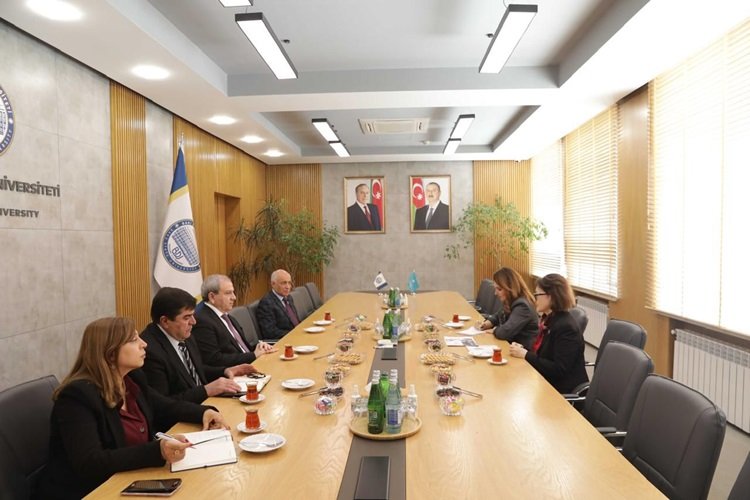 Türk Mədəniyyəti və İrsi Fondunun prezidenti ilə Bakı Dövlət Universitetinin rektoru arasında görüş keçirilib