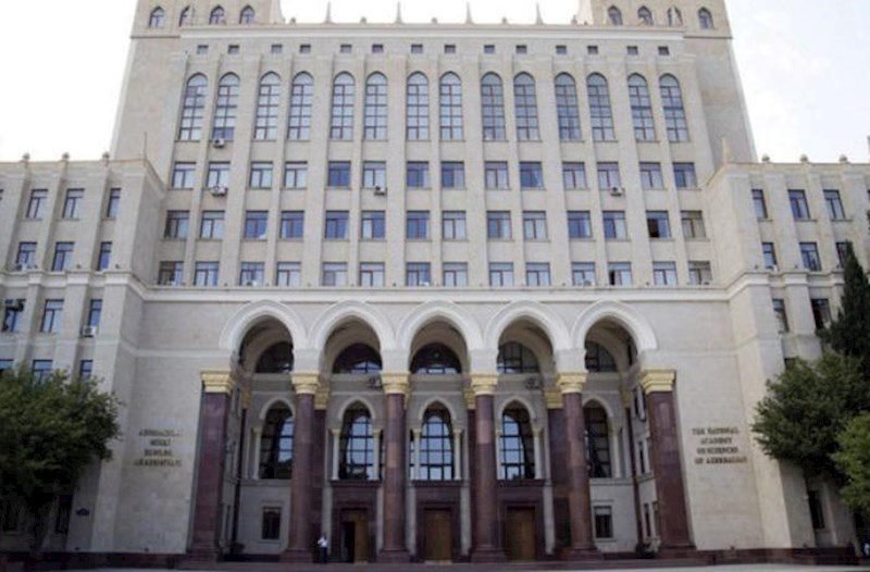 Alimlərimiz AMEA-nın Rəyasət Heyətinin iclasında yatdılar - FOTOLAR