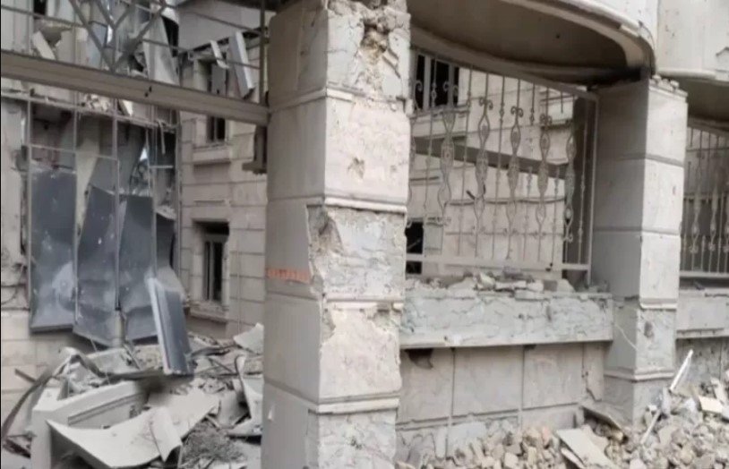 Viran qalan İrandan GÖRÜNTÜLƏR