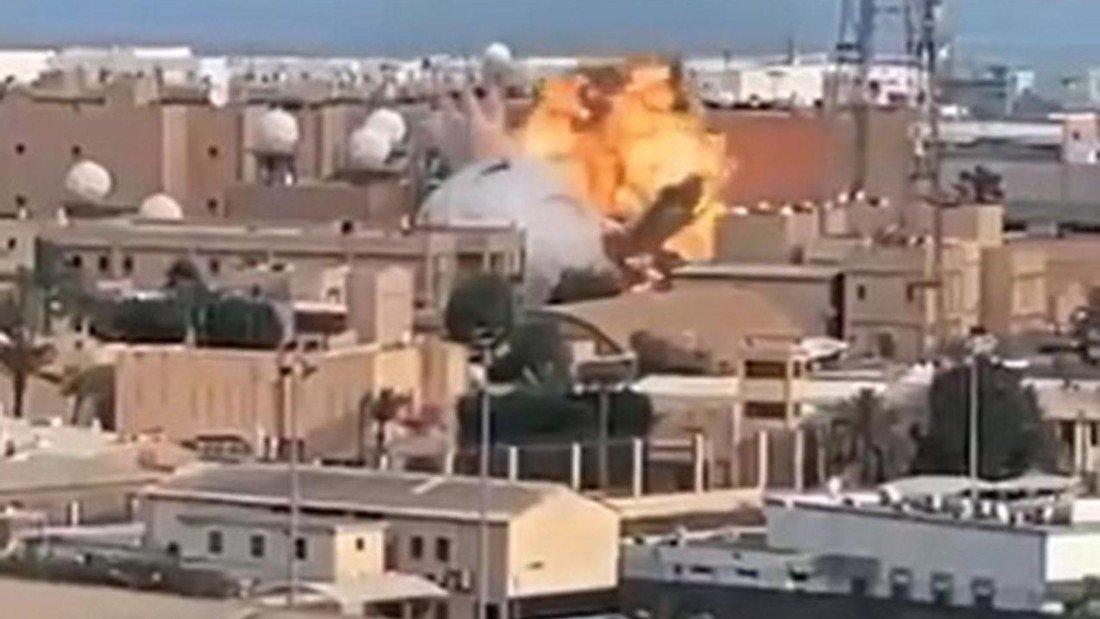 İran Qətəri vurdu