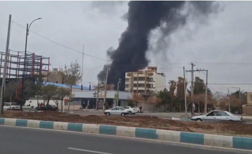 İsrail Kirmandakı neft bazasını VURDU - VİDEO