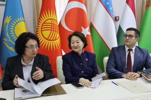 Türk Mədəniyyəti və İrsi Fondunda media nümayəndələri ilə görüş keçirilib