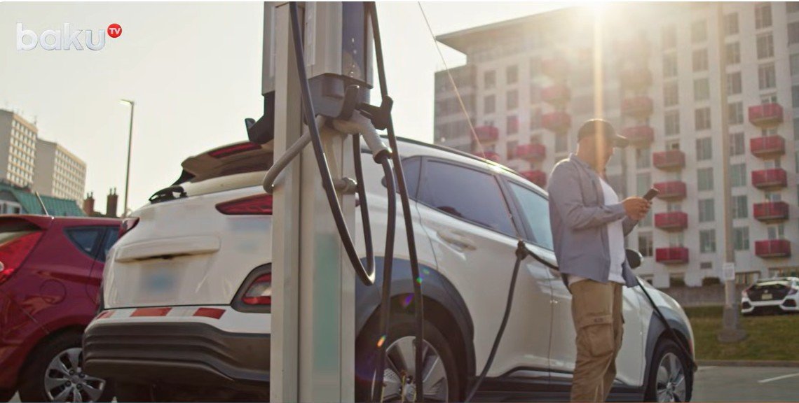 Pula qənaət üçün faciə riski yaradan elektromobil sahibləri - VİDEO