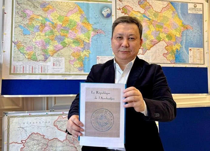 Azərbaycan Xalq Cümhuriyyətinin 1918-ci ilə aid dövlət möhürünün naxışı tapılıb