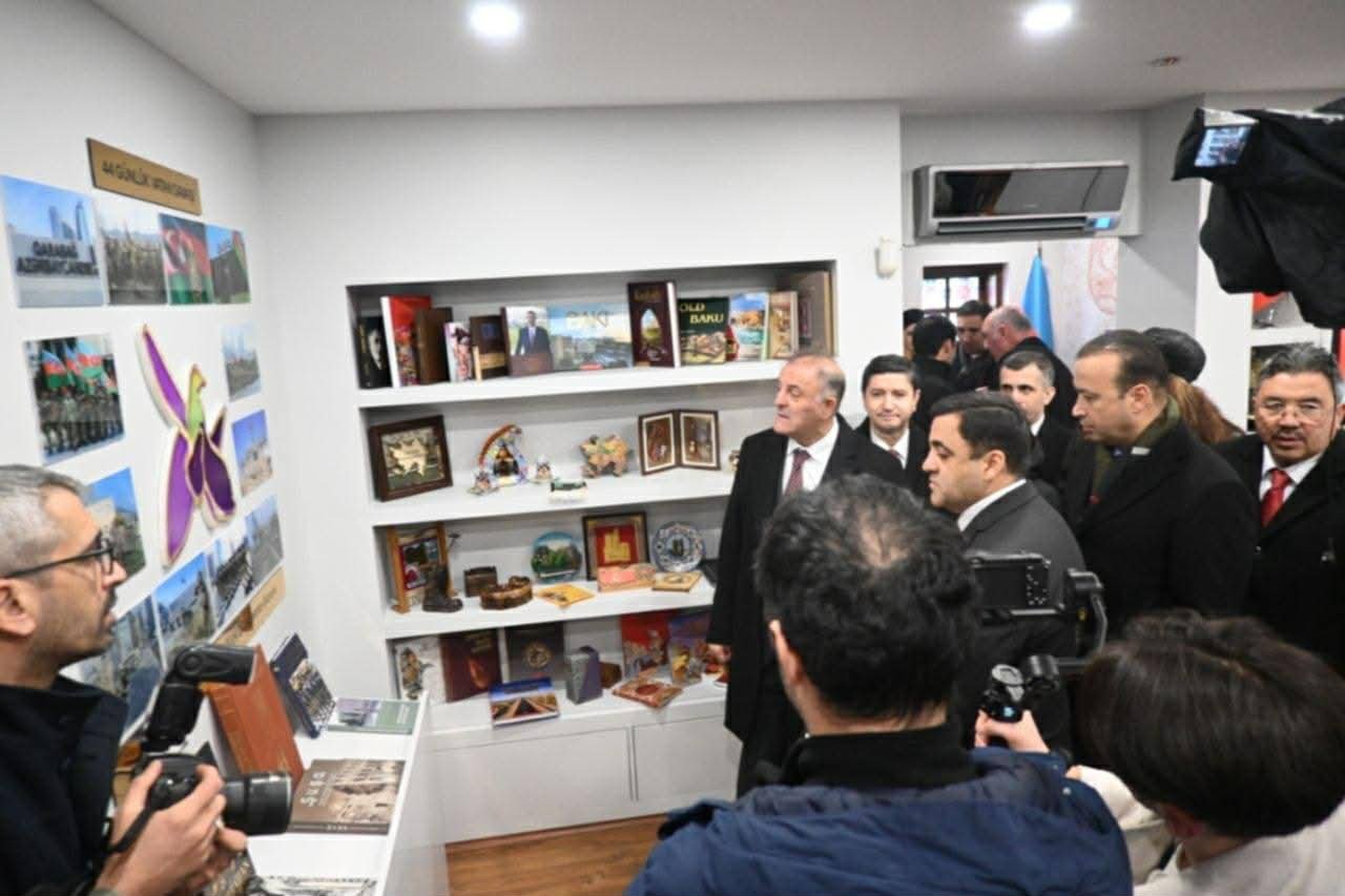 İstanbuldakı Topqapı Mədəniyyət Məhəlləsindəki Azərbaycan Evinin təmir və yenidənqurmadan sonra açılışı olub