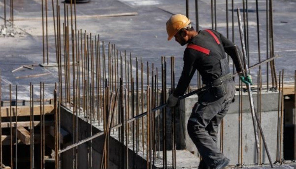 Rusiya “köhnə miqrantlar”ı qovur, Şri-Lankadan işçi qüvvəsi gətirir