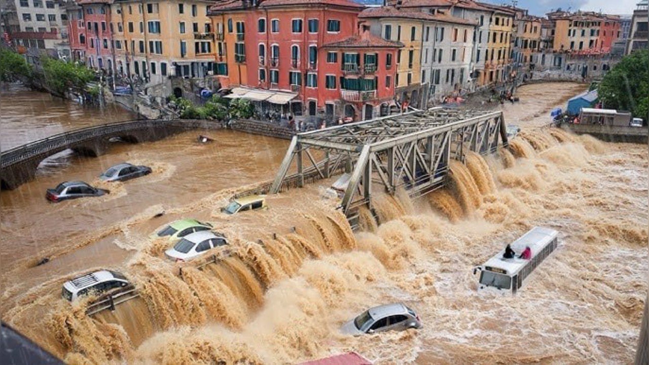 Yağış sularına təslim olan ŞƏHƏRLƏR – Son illərdə iqlim dəyişikliyinin dünyada TÖRƏTDİYİ FƏSADLAR – VİDEO