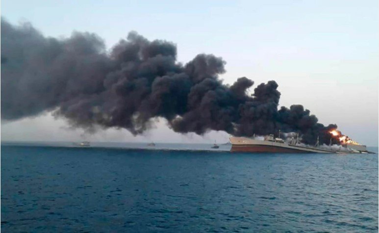 İran gəmiləri belə vurulub – Pentaqon şok video yaydı