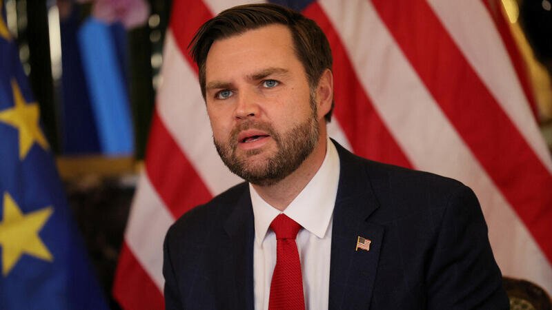 ABŞ vitse-prezidenti: Məqsədimiz İran hökumətini uzun müddət neytrallaşdırmaqdır