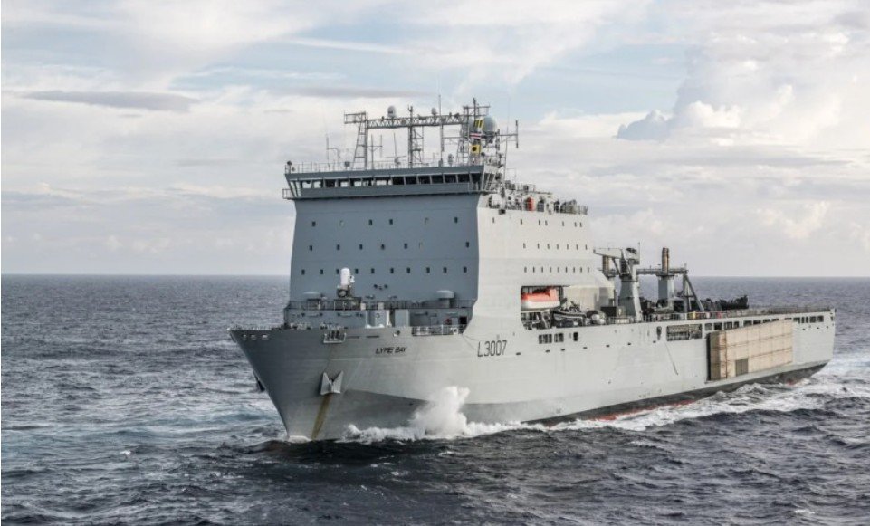 Britaniya Hörmüz boğazı üçün baza hazırladı