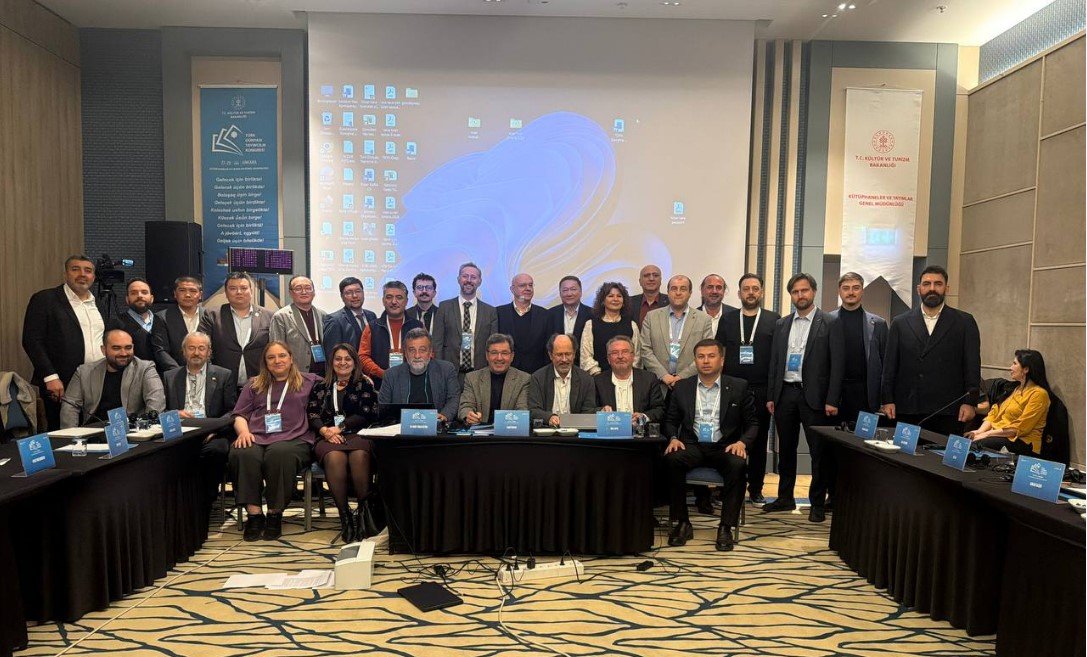 Türk Dünyası Naşirlər Birliyi qurulmalıdır