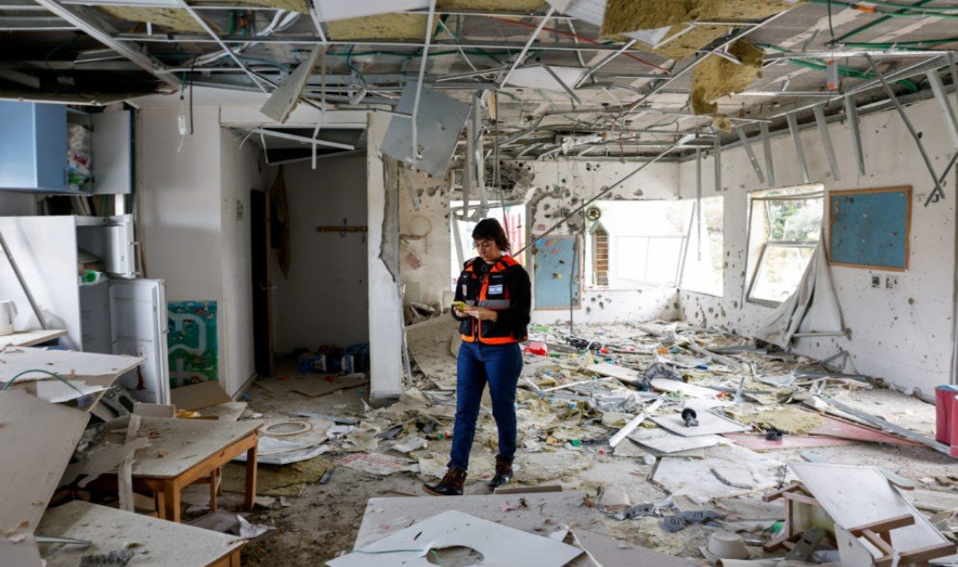 İranda universitet vuruldu