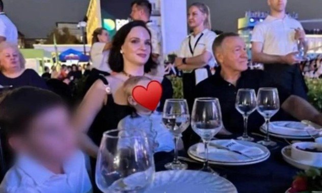 Araz Ağalarovun yeni həyat yoldaşı kimdir? – FOTO