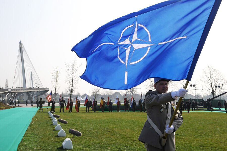NATO-nun parçalanması başlayır: ABŞ bu ölkədən qoşunlarını çıxarır