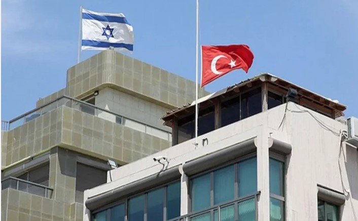 İstanbulda İsrail konsulluğuna hücum: 3 nəfər öldürülüb