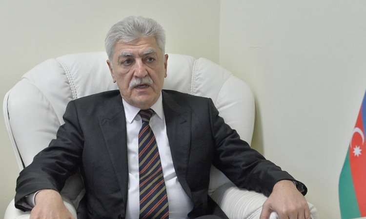 Tamerlan Qarayev Bakıya gəldi - FOTOLAR