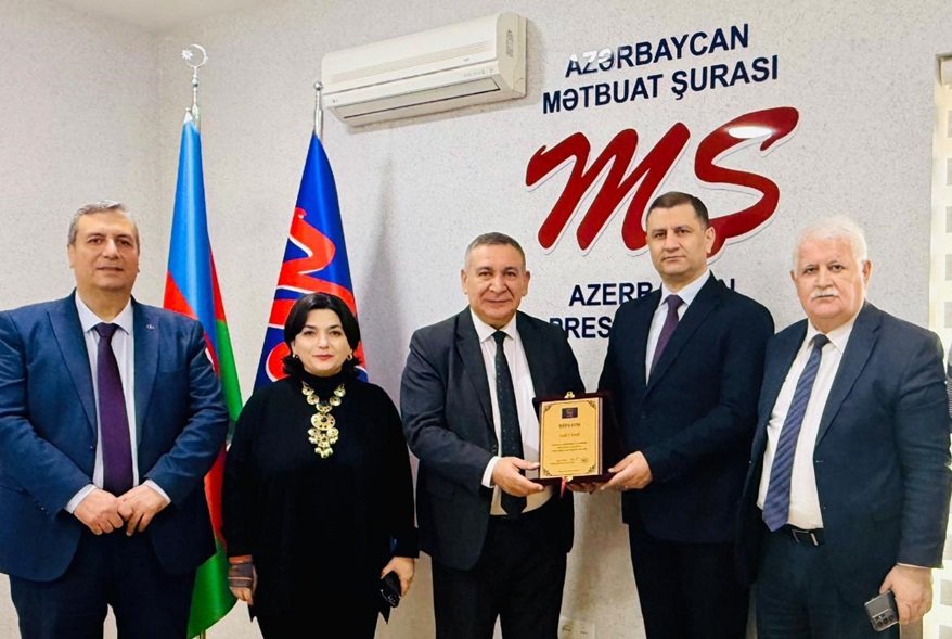 Mətbuat Şurası Aqil Camalı təltif edib