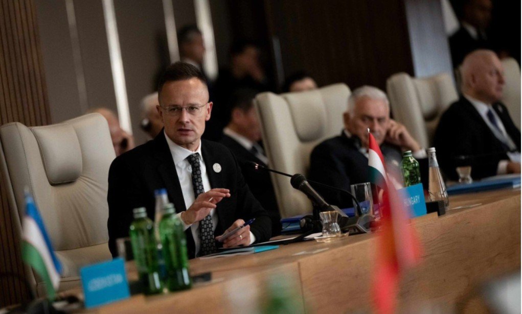 Macarıstanla münasibətlərə zərər gəlməyəcək - deputat