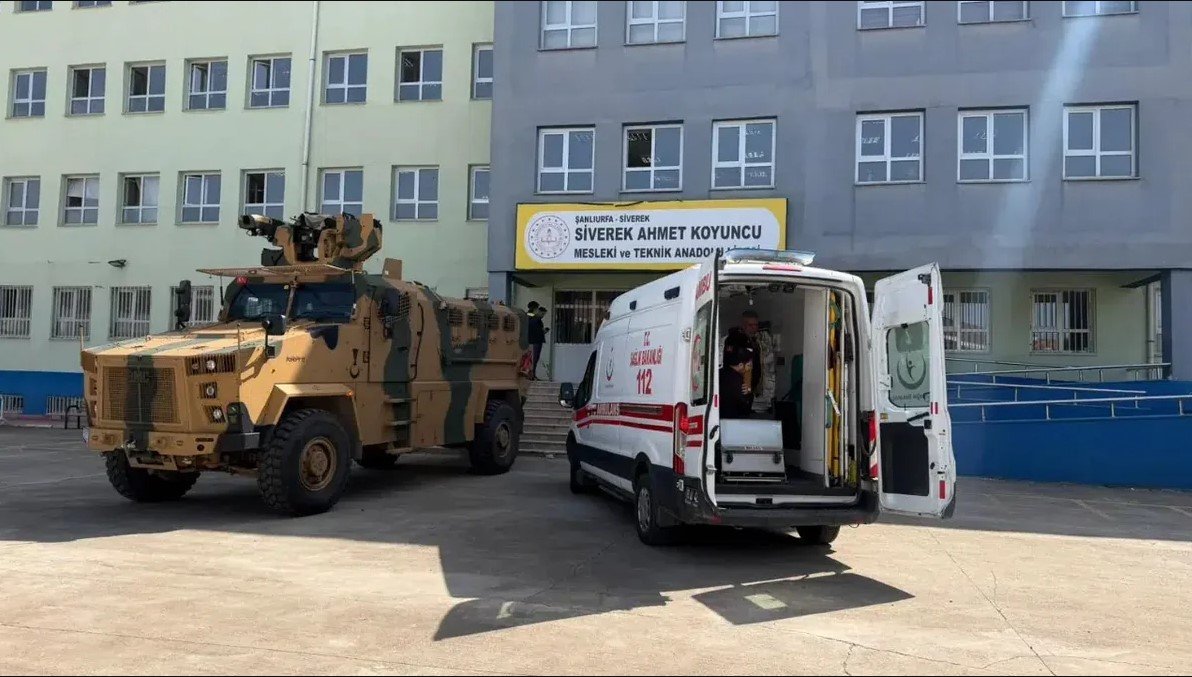 Şanlıurfada liseyə silahla hücum edən şəxslə bağlı TƏFƏRRÜAT - ANBAAN GÖRÜNTÜLƏR