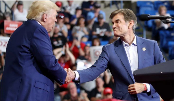 Türkiyəli professor Trampın ilginc vərdişini açıqladı – Hər kəs təəccüb içində