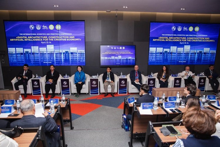 Türk Mədəniyyəti və İrsi Fondunun Prezidenti Almatıda KazGASA-nın 45 illik yubileyinə həsr olunmuş beynəlxalq elmi-praktiki konfransda çıxış edib