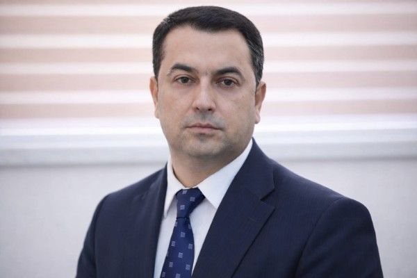 Vəzifədən azad edilən baş memarın mülkləri – SİYAHI