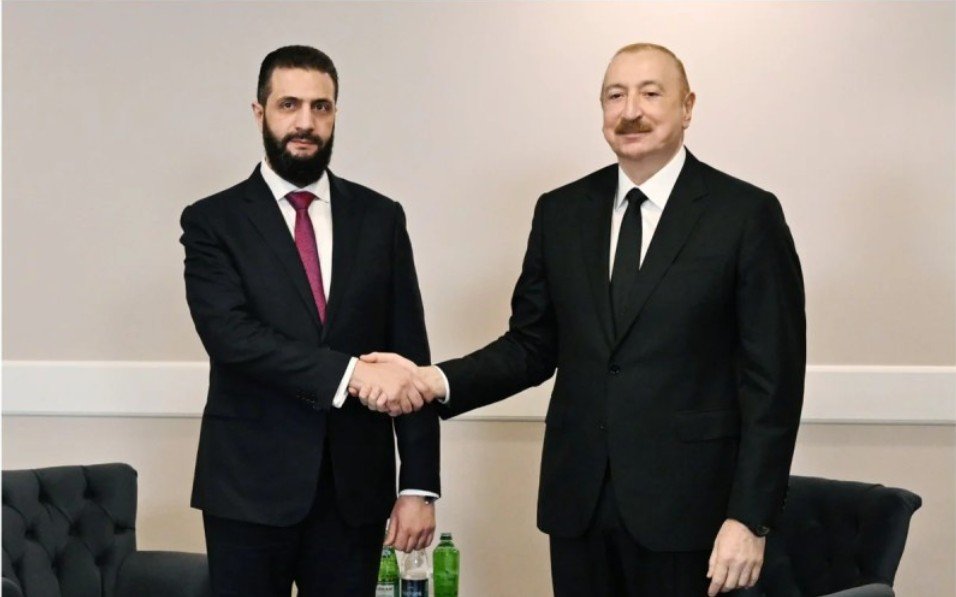 İlham Əliyev Əhməd Əl Şaraanı Azərbaycana səfərə dəvət etdi