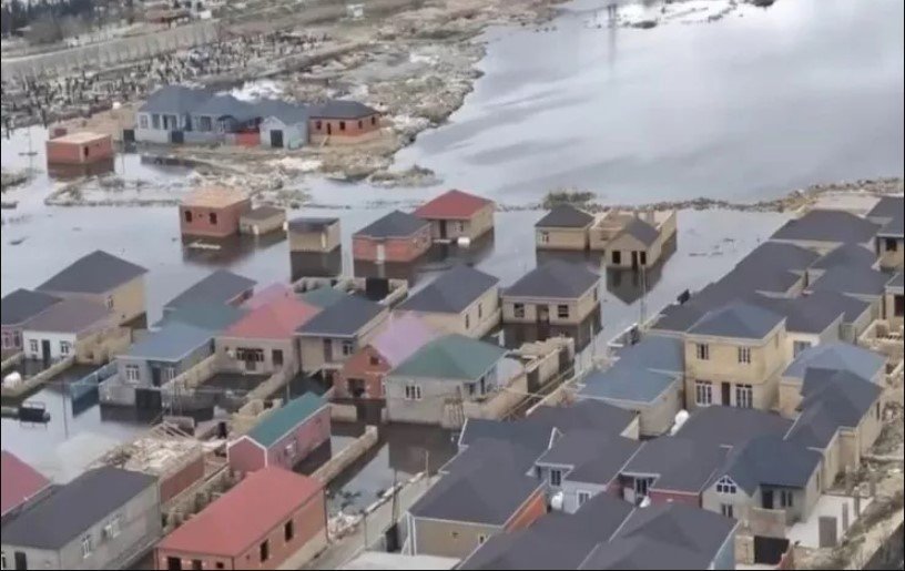 Su basan evlərin sakinlərini nə gözləyir? - Həkim qorxulu fəsadları AÇIQLADI