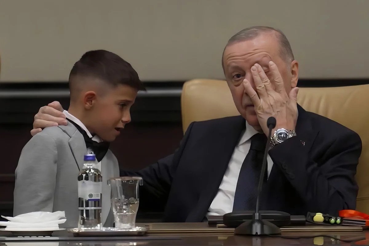 Ərdoğanı görəndə ağladı və hər kəsi ağlatdı