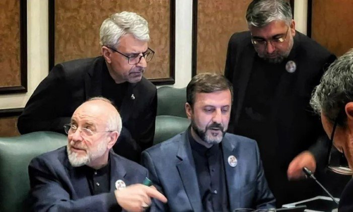 İran rəhbərliyi parçalanıb: SEPAH ABŞ-la danışıq tərəfdarlarını RƏDD EDİR