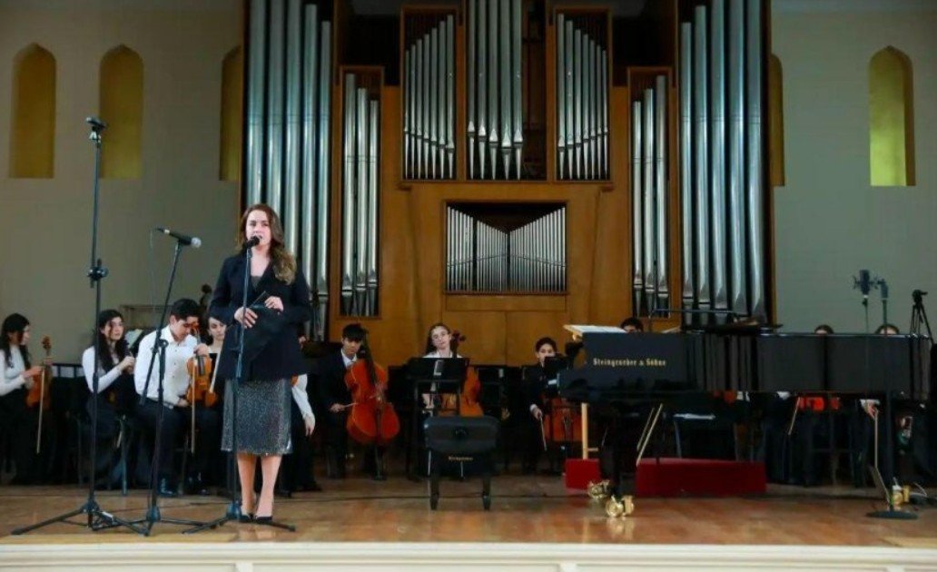 Gənc istedadlara yeni nəfəs verən 100 yaşlı mədəniyyət ocağı